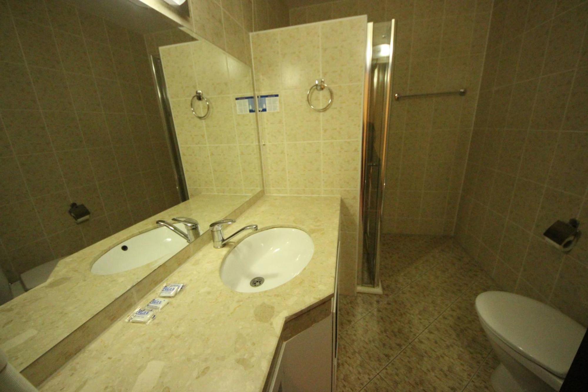 Menada Apartments In Grand Hotel Sveti Vlas Room photo