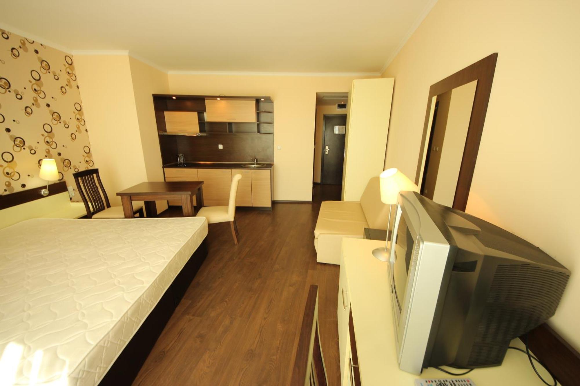 Menada Apartments In Grand Hotel Sveti Vlas Room photo